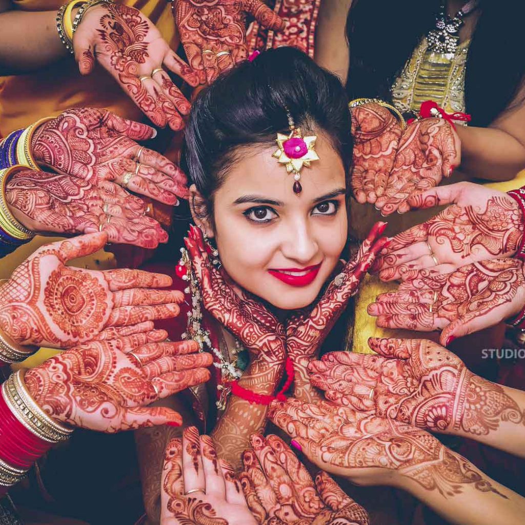 perfect mehandi photoshoot