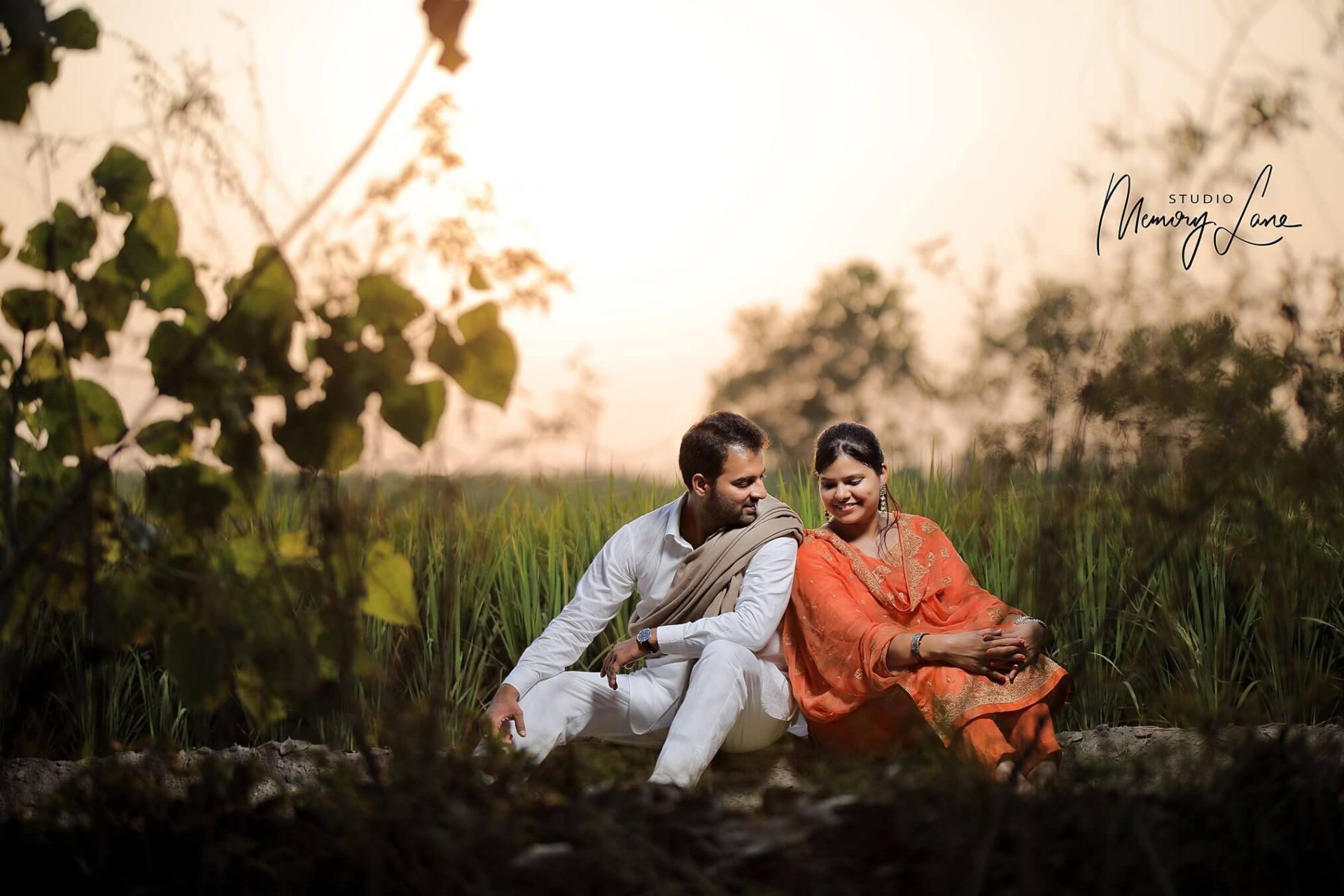 Wedding Photographer in Moga | Pre-Wedding Shots!