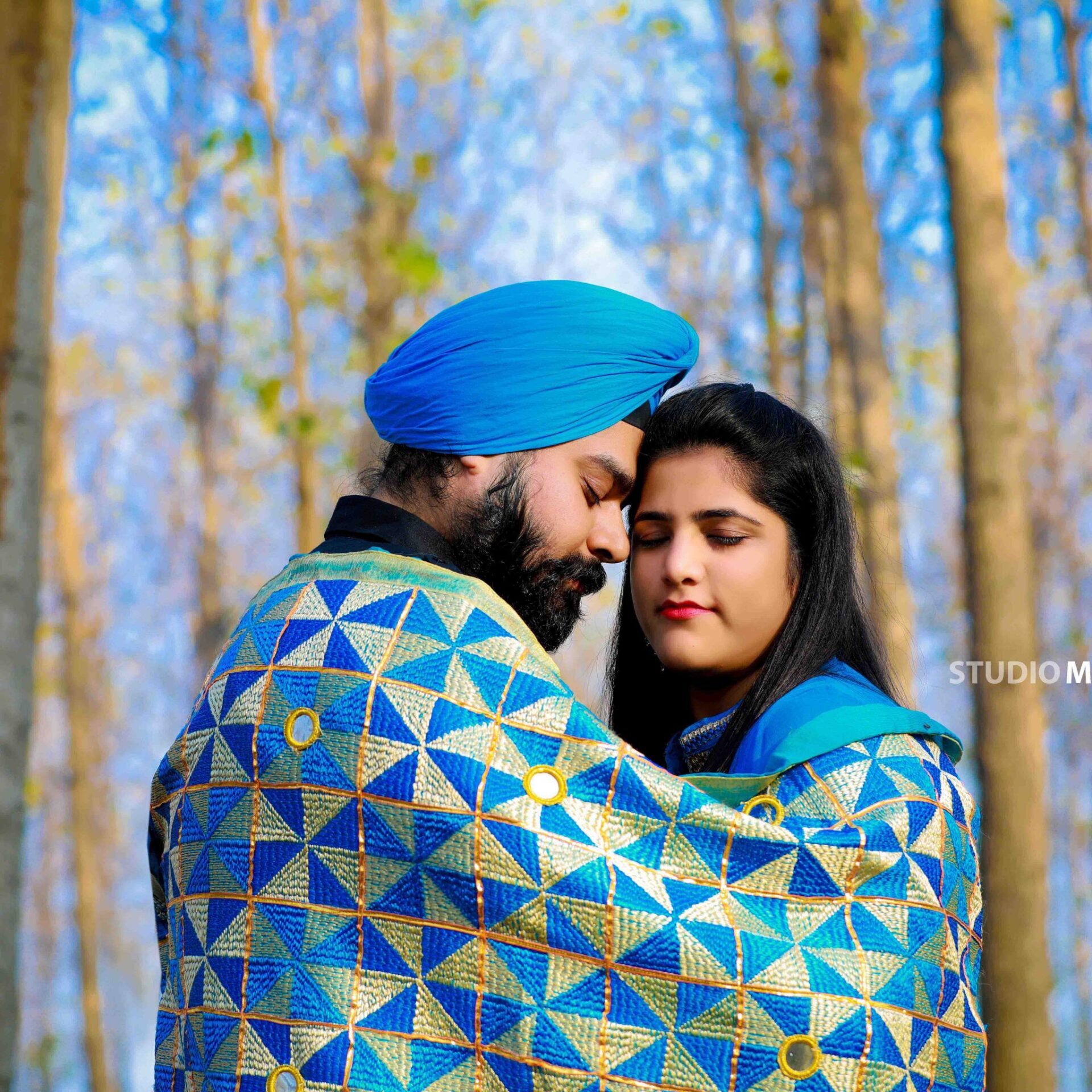 Best pre-wedding photographers Ferozepur | Vibrant capture!